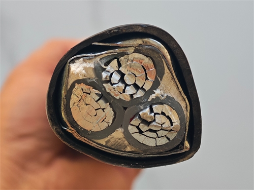 1.8/3kv铝合金电缆图片型号规格